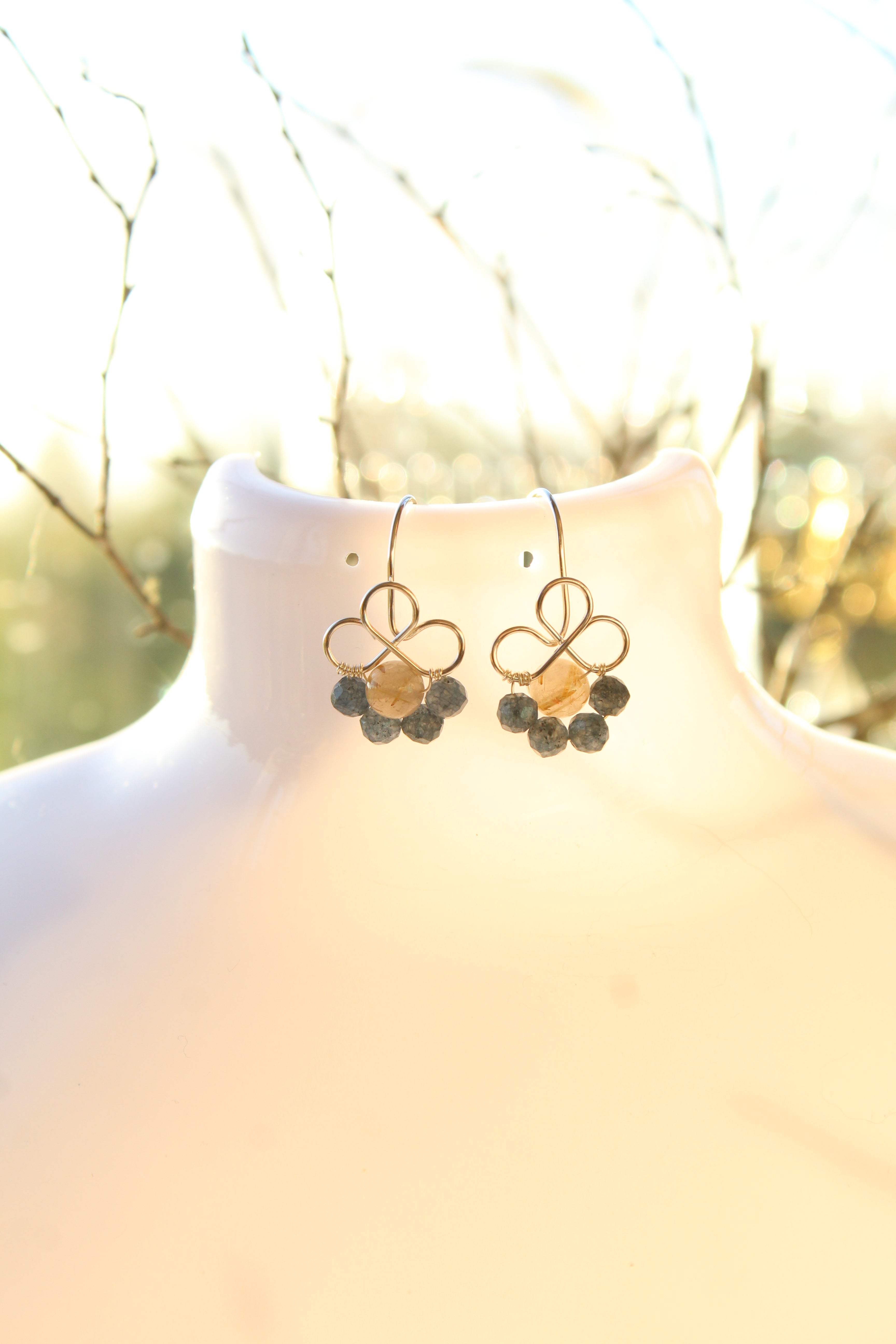 Aurora Cuarzo Rutiado y Zafiro