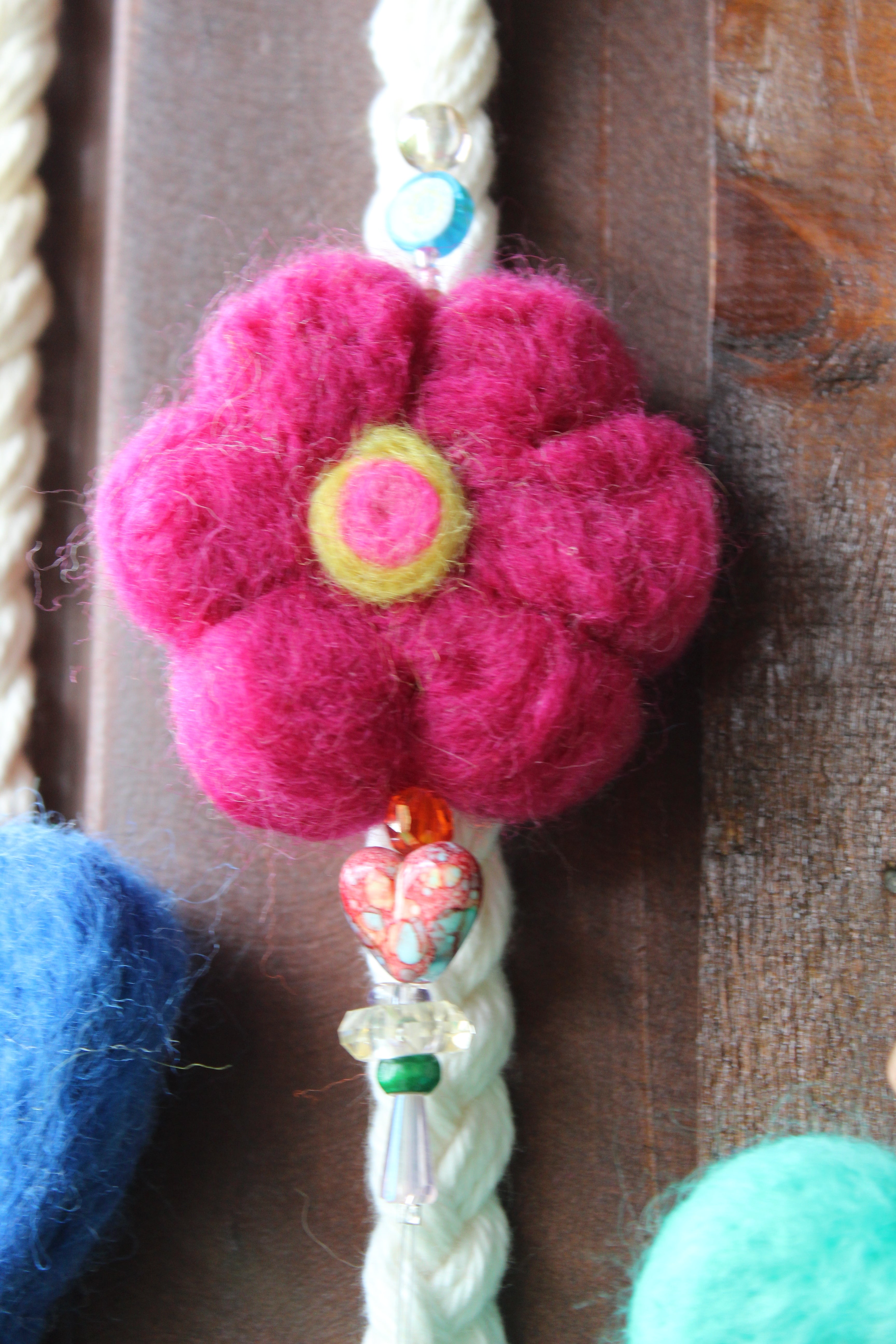 FLOR FUCSIA CENTRO ROSA